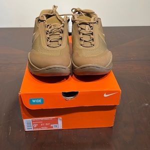 Nike React SFB Carbon Low - 9.5M Wide - Coyote